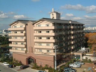 フロイデンハイムの施設外観