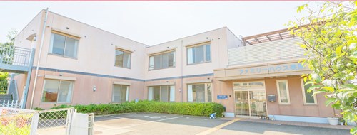 ファミリーハウス美原の施設外観