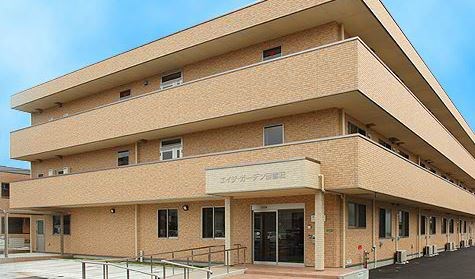 エイジ・ガーデン日置荘の施設外観