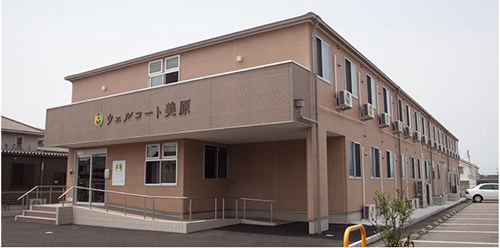ウェルコート美原の施設外観